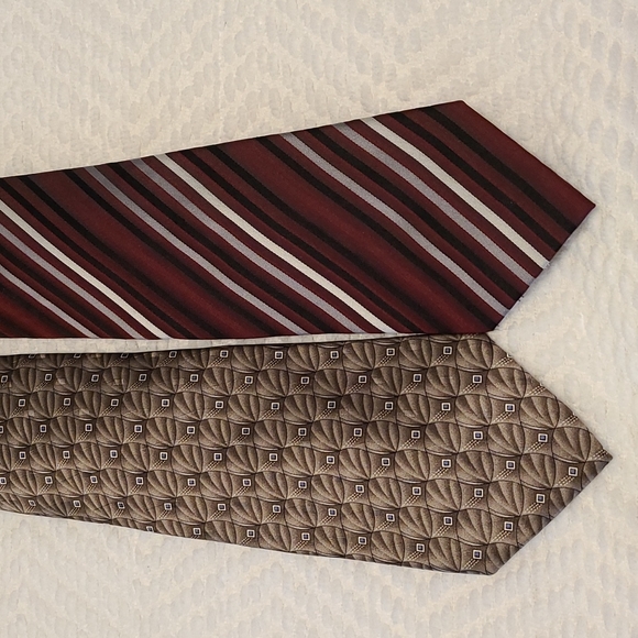 Set of 2 ties - Stafford & Van Heusen - Picture 1 of 6
